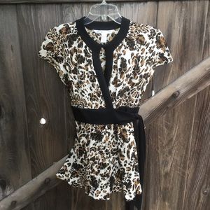 Diane von Furstenberg silk maternity wrap top S